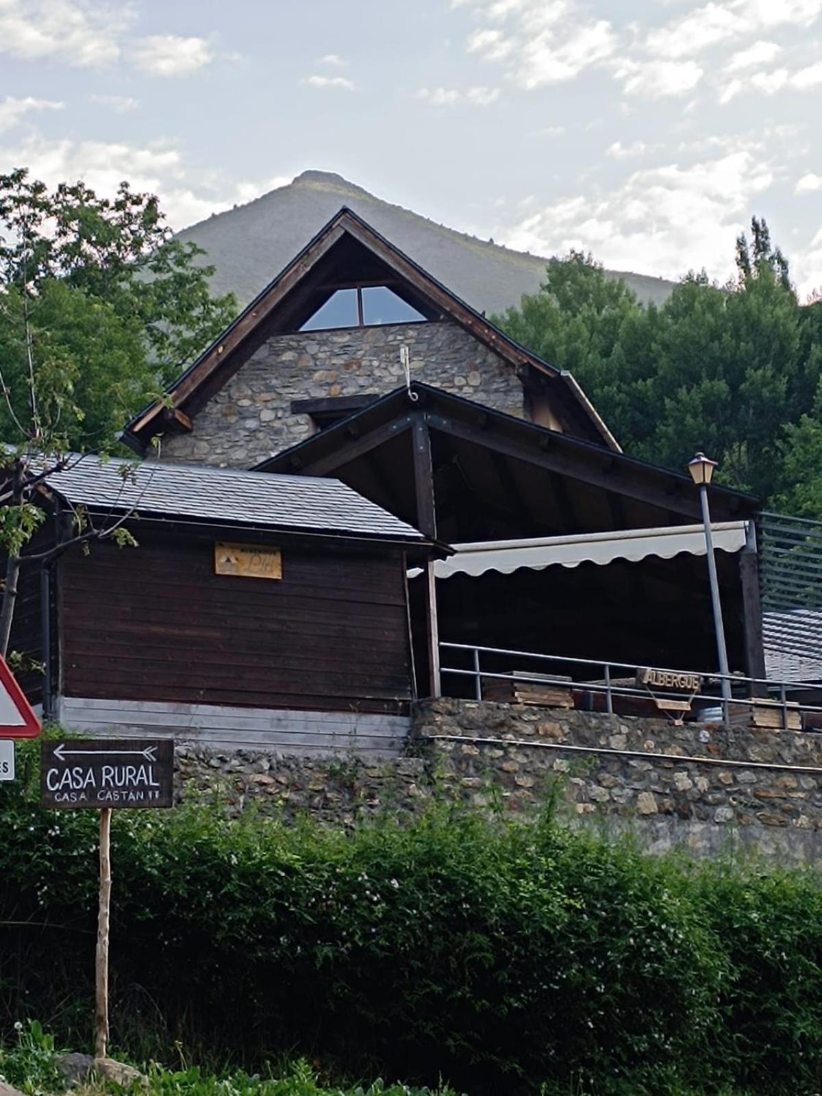 Albergue La Escuela De Liri Bagian luar foto