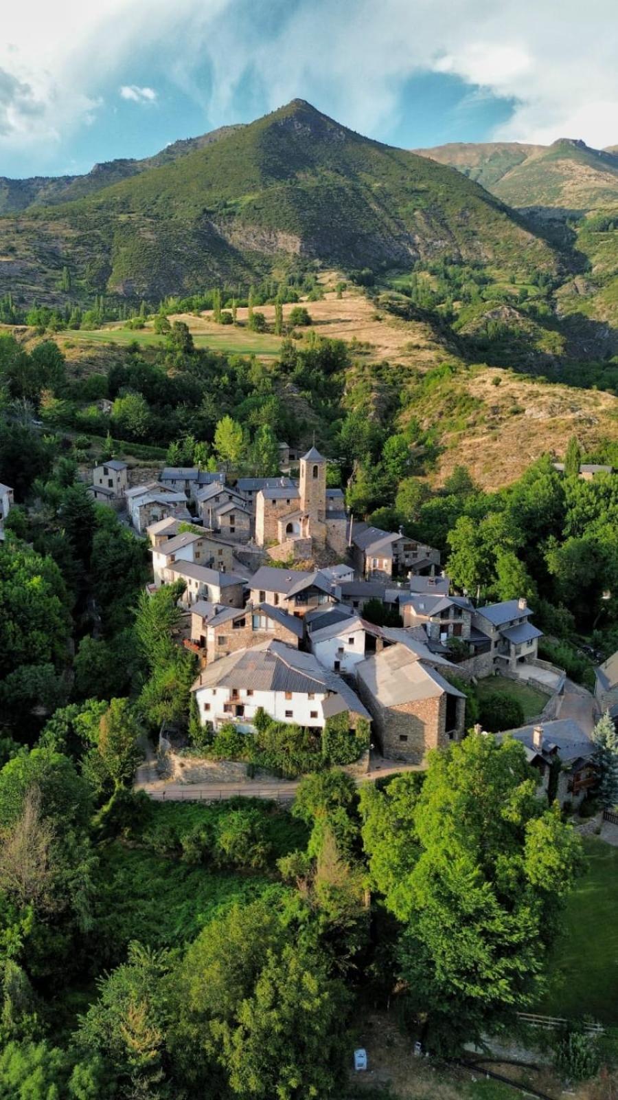 Albergue La Escuela De Liri Bagian luar foto